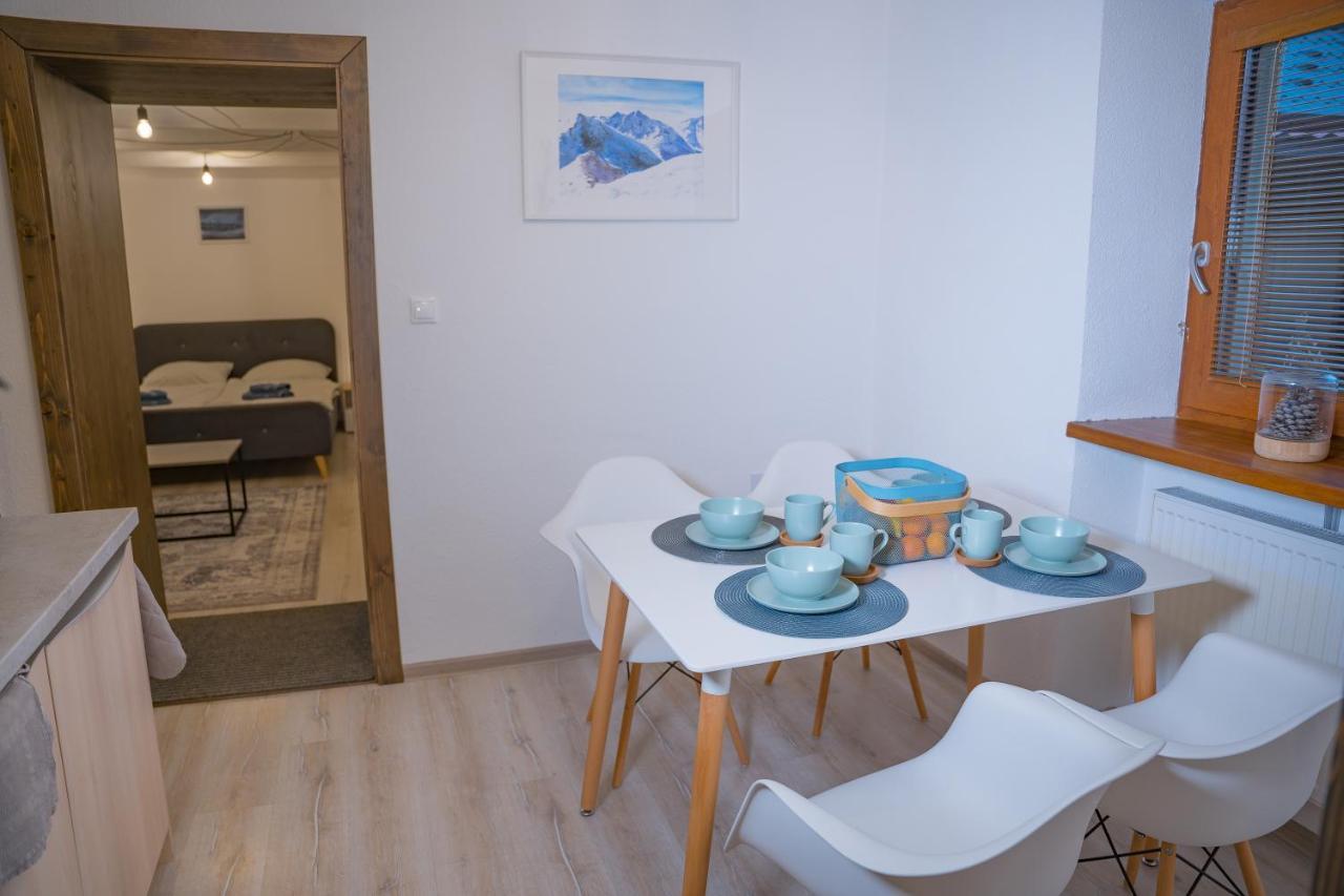 Tatry Low Guesthouse Stará Lesná Zewnętrze zdjęcie